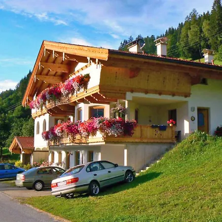 Eberharter-2 Apartamento